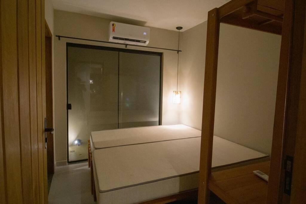 Novo-refugio Do Arquiteto - Casa Coqueiro, 4 Minutos Caminhando Ate A